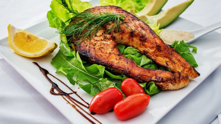 Светът полудява по тази диета, освен че сваля килограми, бори хроничните заболявания