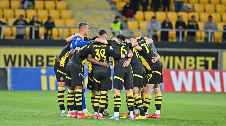 Трима разтрогнаха с "Ботев" (Пловдив) за неплатени заплати