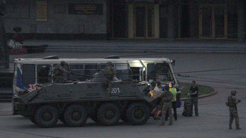 Русия и Украйна си размениха по 100 военнопленници