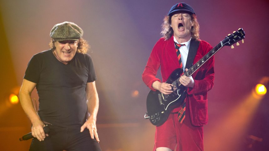 Легендарните AC/DC се събраха отново