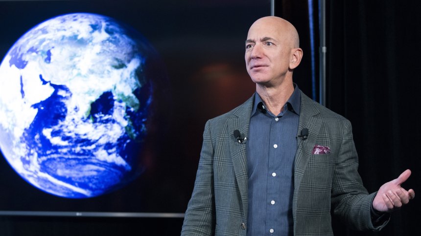 Безос си подарил суперяхта за $500 млн. (+ ВИДЕО)