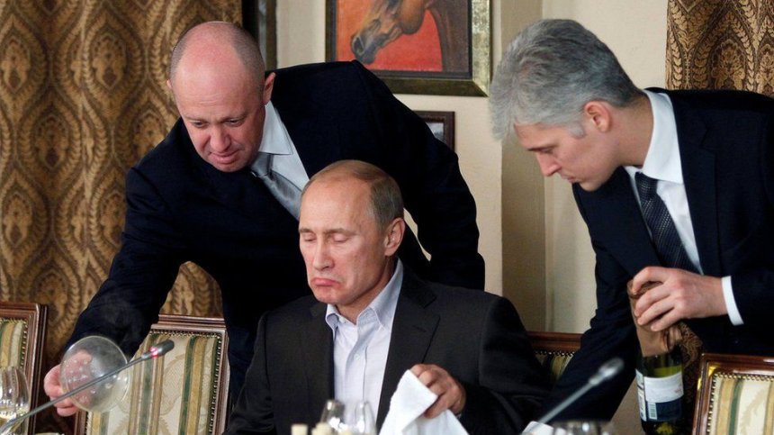Кой е "готвачът на Путин" и как чрез него Русия влияе на Германия?