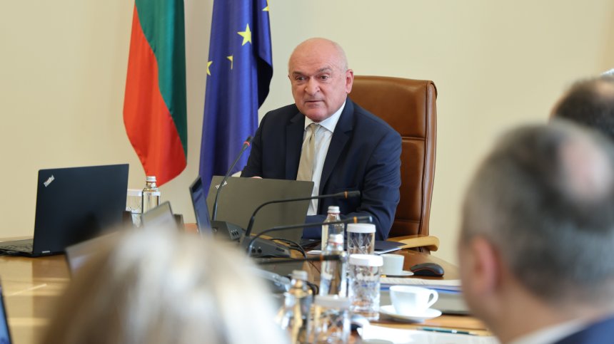 Димитър Главчев призова депутатите да се захванат с проблемите на хората