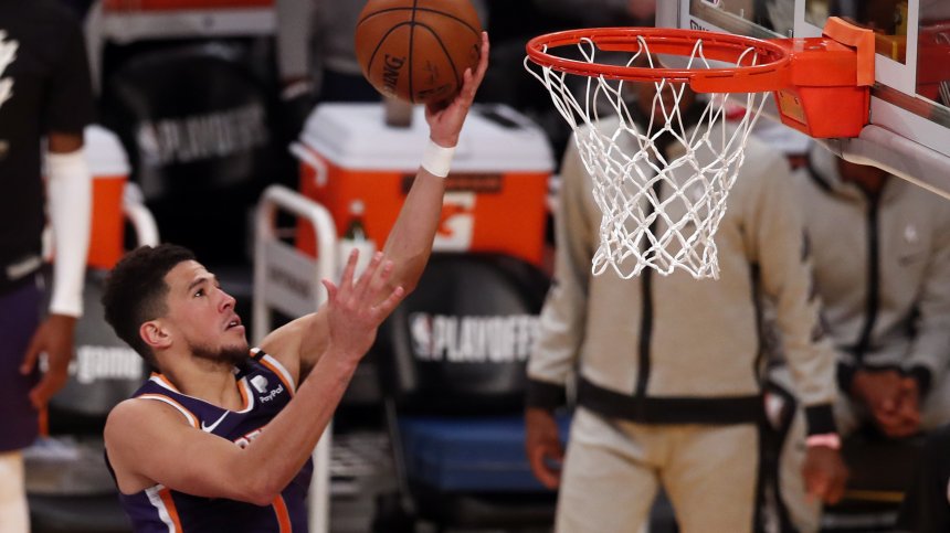 "Финикс" са на крачка от финала в Западната конференция на НБА