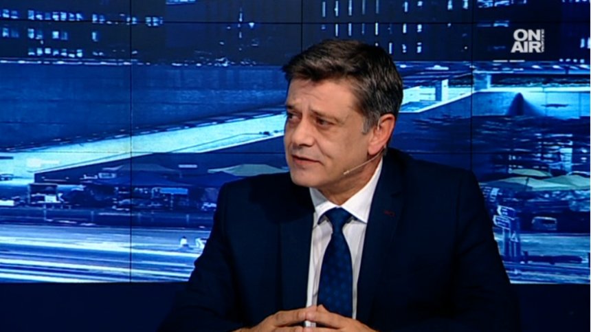 Ген. Попов: Военновъздушното училище е основата, върху която се градят ВВС