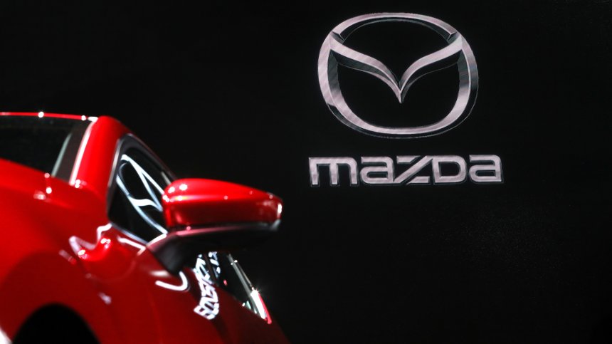 Шеф в Mazda: Електромобилите са по-вредни от дизеловите двигатели