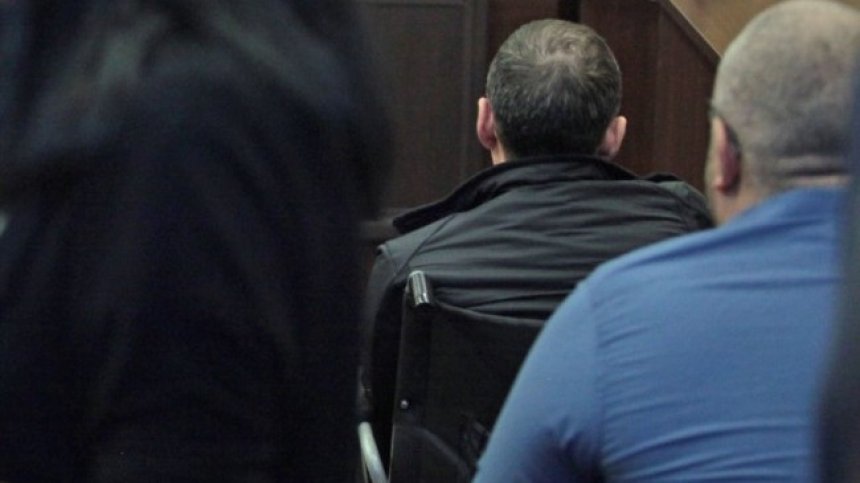 Съдът пуска Миню Стайков под домашен арест с гривна