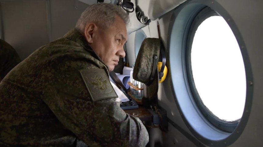 Шойгу инспектира руските военни в Украйна и им благодари за изпълнителността