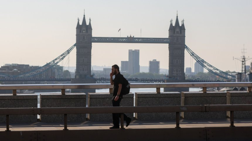 Живот след Brexit: Хиляди българи може да бъдат депортирани от Великобритания след 30 юни