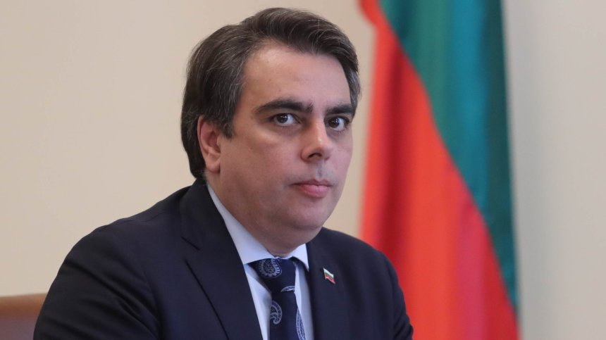 Съпругата на Даниел Лорер е оттеглила кандидатурата си за ЕИБ