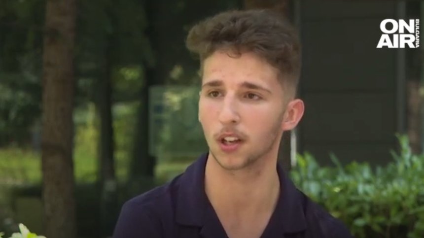 Нов живот на черно-бели снимки:18-годишният Владислав показва в цвят свата преди век