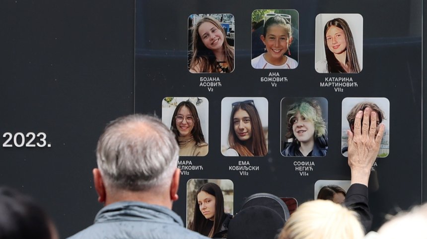 Вкарват в затвора родителите на 13-годишен убиец в Белград