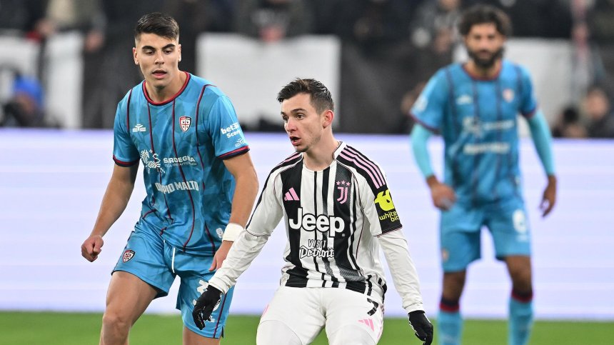 "Ювентус" сломи "Каляри" с два гола на Йълдъз