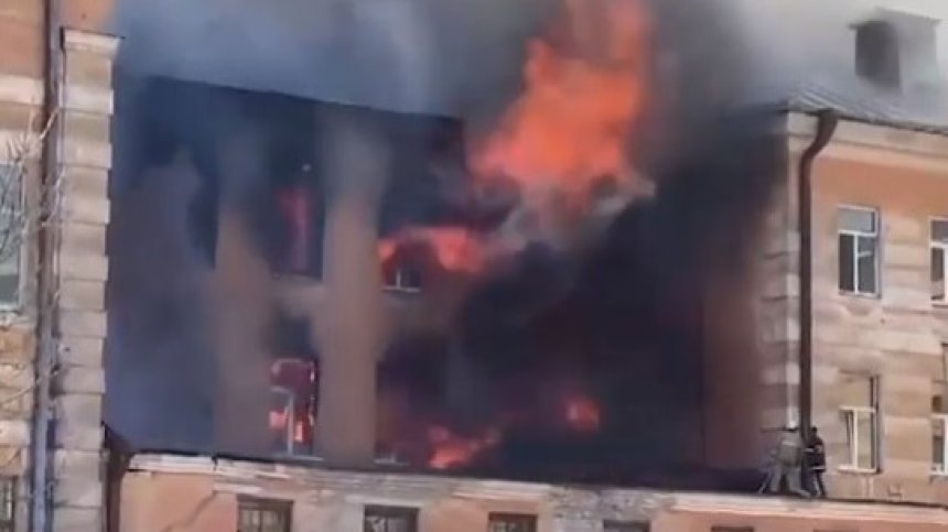Огнен Ад в Русия - по неофициални данни 20 души са загинали в горящ обект на МО