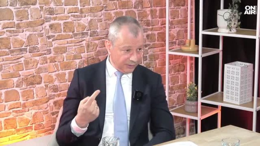 Кристофор Павлов: Инвестициите са по-малко от спестяванията 