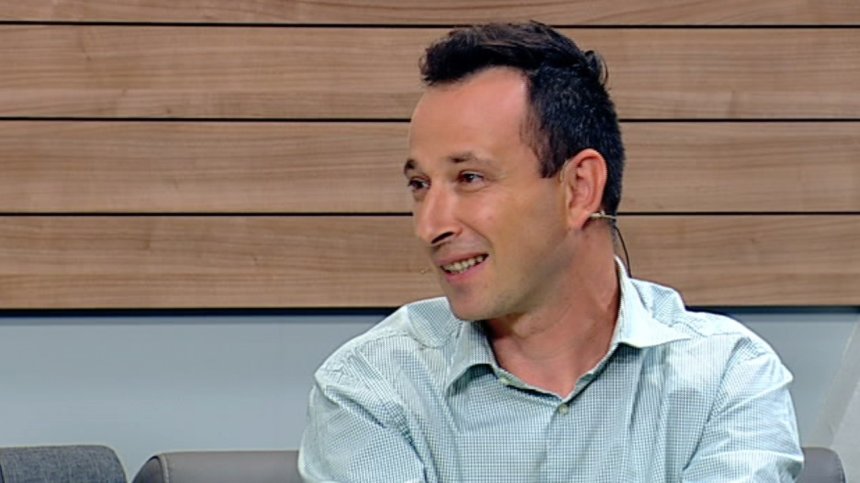 Децата трябва да четат между редовете, за да усещат емоцията в книгата