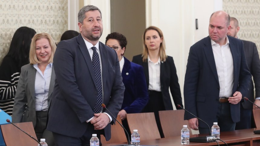 "Да, България" преговаря с "Продължаваме промяната" за общо явяване на изборите