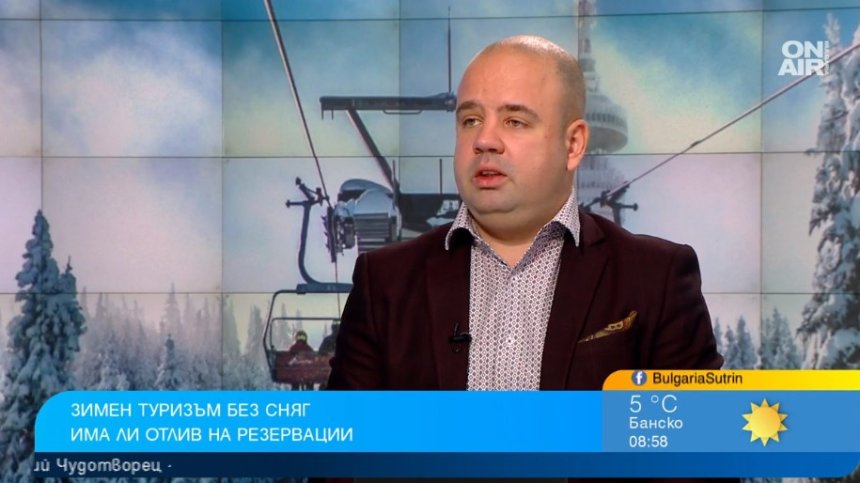 Хотелиери компенсират липсата на сняг с партита, най-голям е отливът в Банско