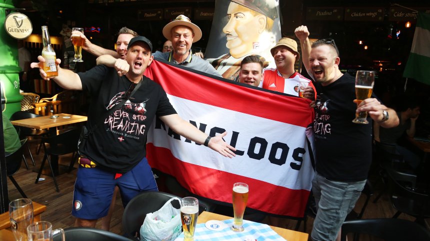 Ожесточени сблъсъци на ултраси в Тирана преди финала между "Фейенорд" и "Рома"