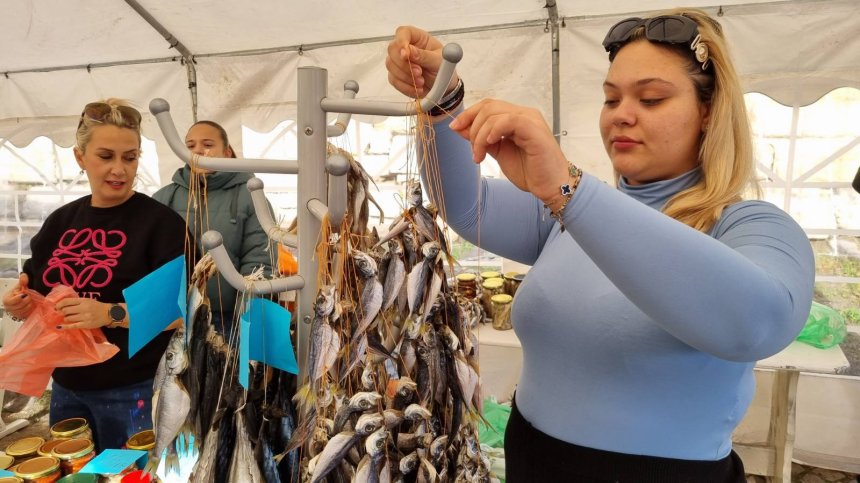 Само за ценители: В Созопол отличиха майсторите на осолената риба