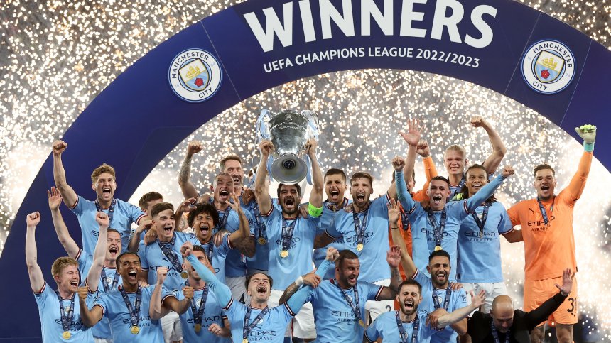 "Манчестър Сити" отпразнува победата си с песни и танци (+ВИДЕО) 