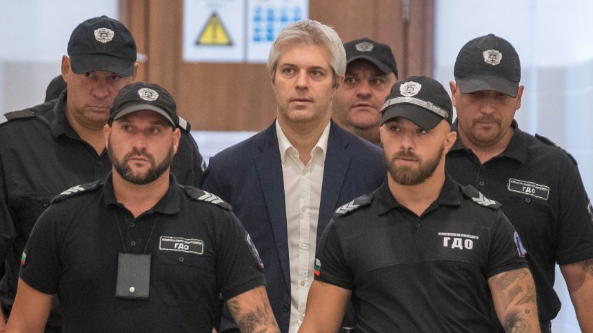 Благомир Коцев остава в ареста след шести неуспешен опит на защитата му