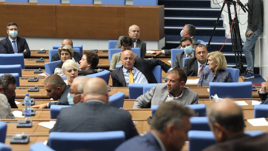 Депутатите решиха: Ще има специален прокурор, който може да разследва главния