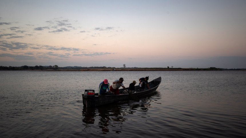 10 мигранти загинаха при корабокрушение край бреговете на Италия