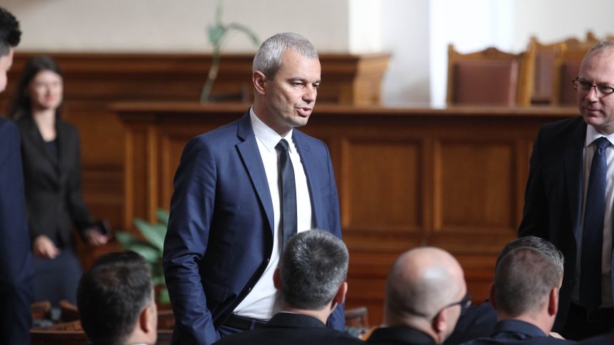 Спорове на тема "джендър идеология" провалиха пленарния ден, комисиите към НС останаха 25