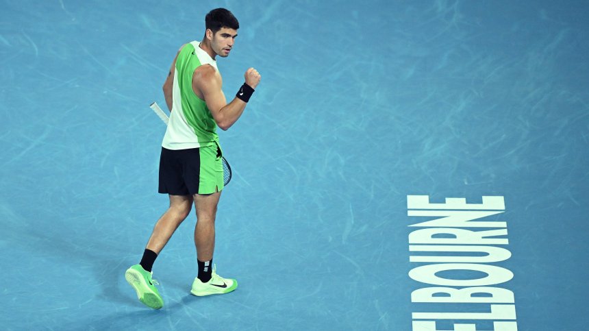 Алкарас стартира Australian Open с убедителна победа