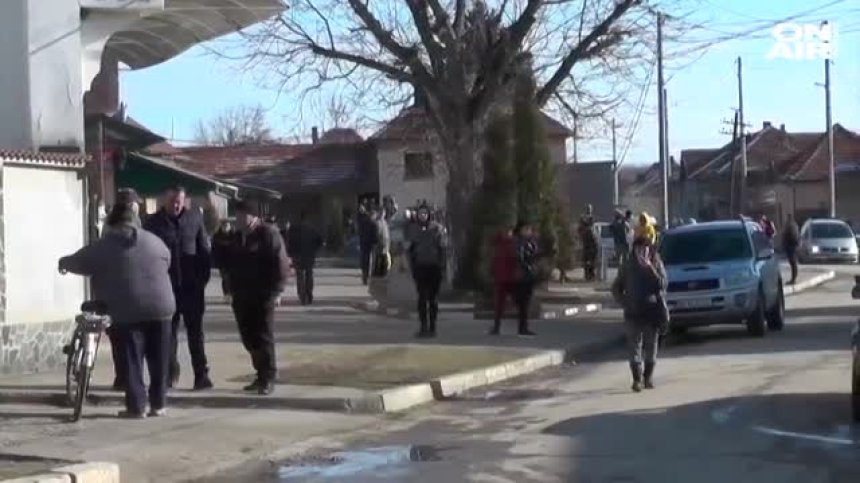 В Търнак искат охрана след опожарените къщи, кметството няма пари