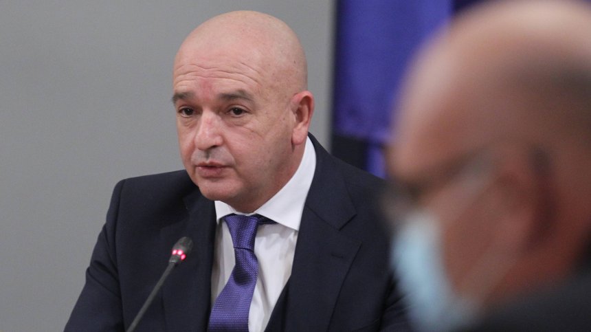 Мутафчийски: Имаме 40-50% спад в приема на най-тежките случаи на Ковид-19