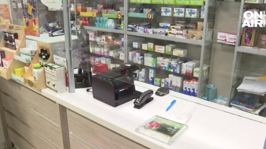 Едни трупат лекарства, за други няма: Хаос с е-рецептите за диабетици