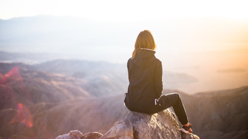 Кои са зодиите, които мразят да са сред много хора?