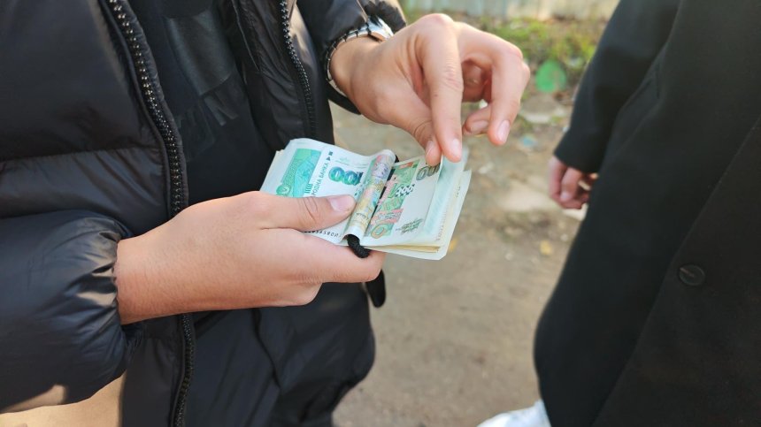 България се сбогува с лева &ndash; от утре плащаме само в евро