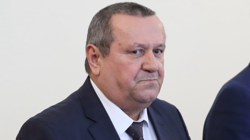 Задействаха временен щаб в Априлово след преливането на река Черни Лом