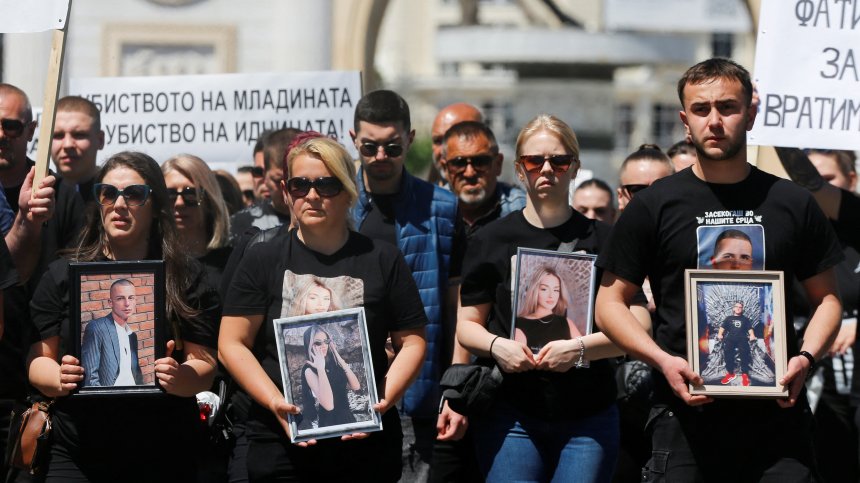 Расте гневът на почернени родители в Кочани: "Останахме без деца, срамувайте се"