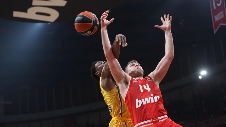 Александър Везенков откровено за "Олимпиакос" и NBA