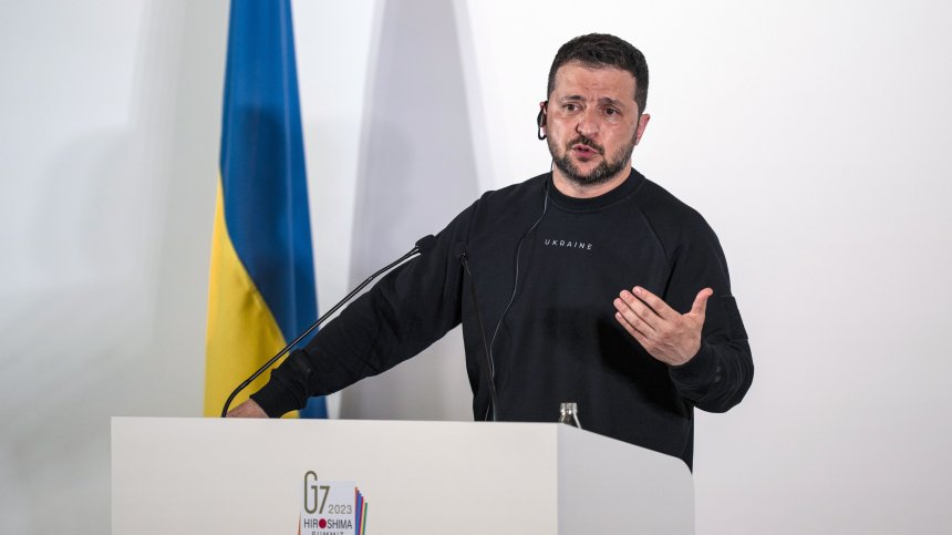 Зеленски: Първият украински F-16 ще е сигнал, че руският терор е загубил