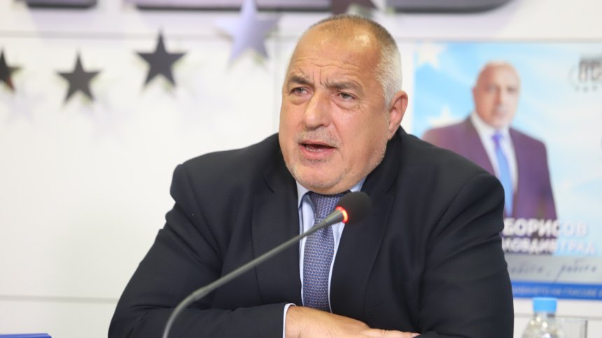 Борисов: Парламентът обслужва интересите на Радев, целта беше да му дадат ЦИК