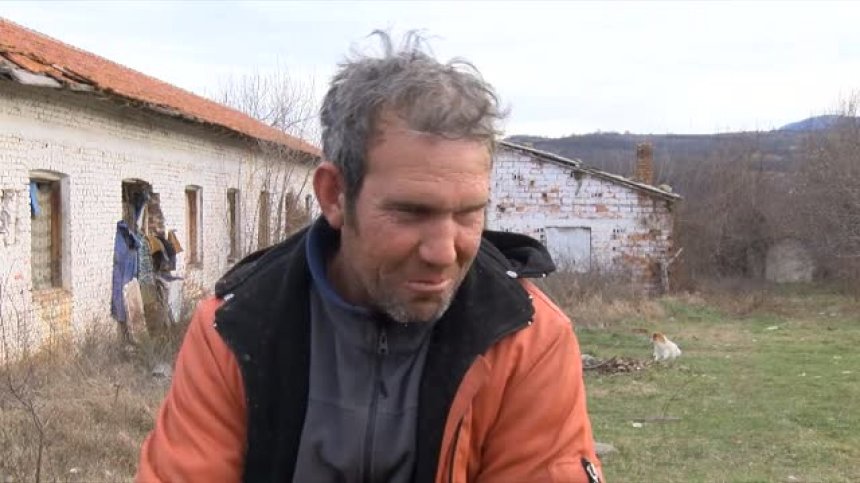 Мъж може да остане сам и на улицата за Коледа