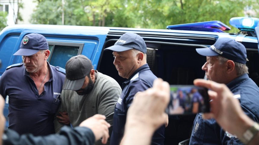 Оставиха в ареста похитителя на 11-годишната Наталия
