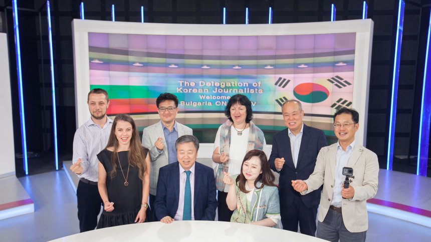 Kорейски журналисти на официално посещение в България