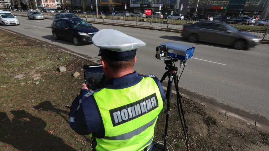 МВР засече десетки пияни и дрогирани шофьори в почивния ден