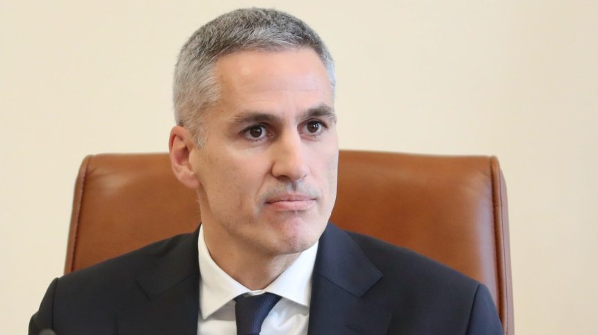 Гюров ще участва във Втората среща на върха по ядрената енергия в Париж