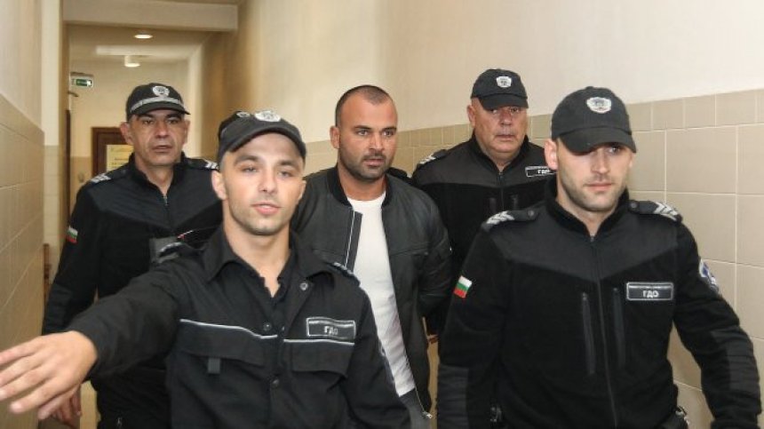 Димитър Любенов остава за постоянно в ареста