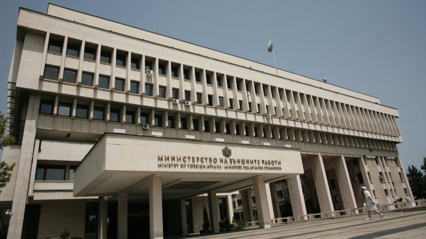 МВнР гони от страната руския дипломат, посочен като шпионин