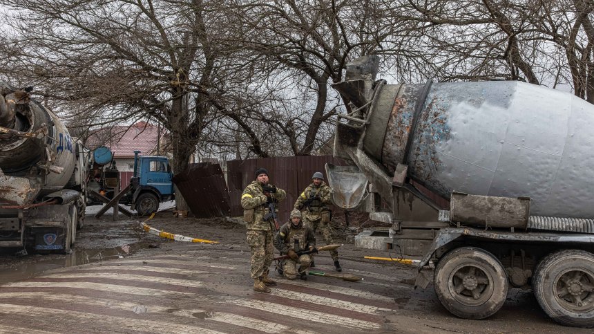 Украйна: Няма големи шансове за промяна на горещите точки по фронтовете