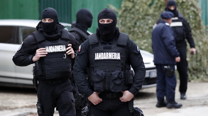 Румъния конфискува коли, часовници и суми за над 3,5 млн. евро по делото срещу братята Тейт
