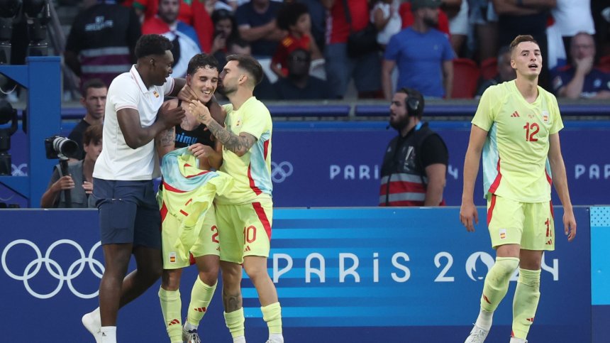 Испания разплака Франция, спечелвайки и олимпийската титла във футбола